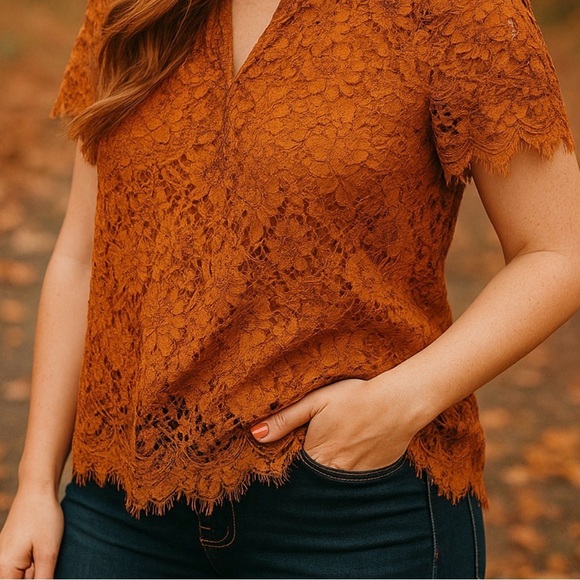 J Crew “Black Label” Copper Lace Keyhole Blouse - Picture 2 of 10